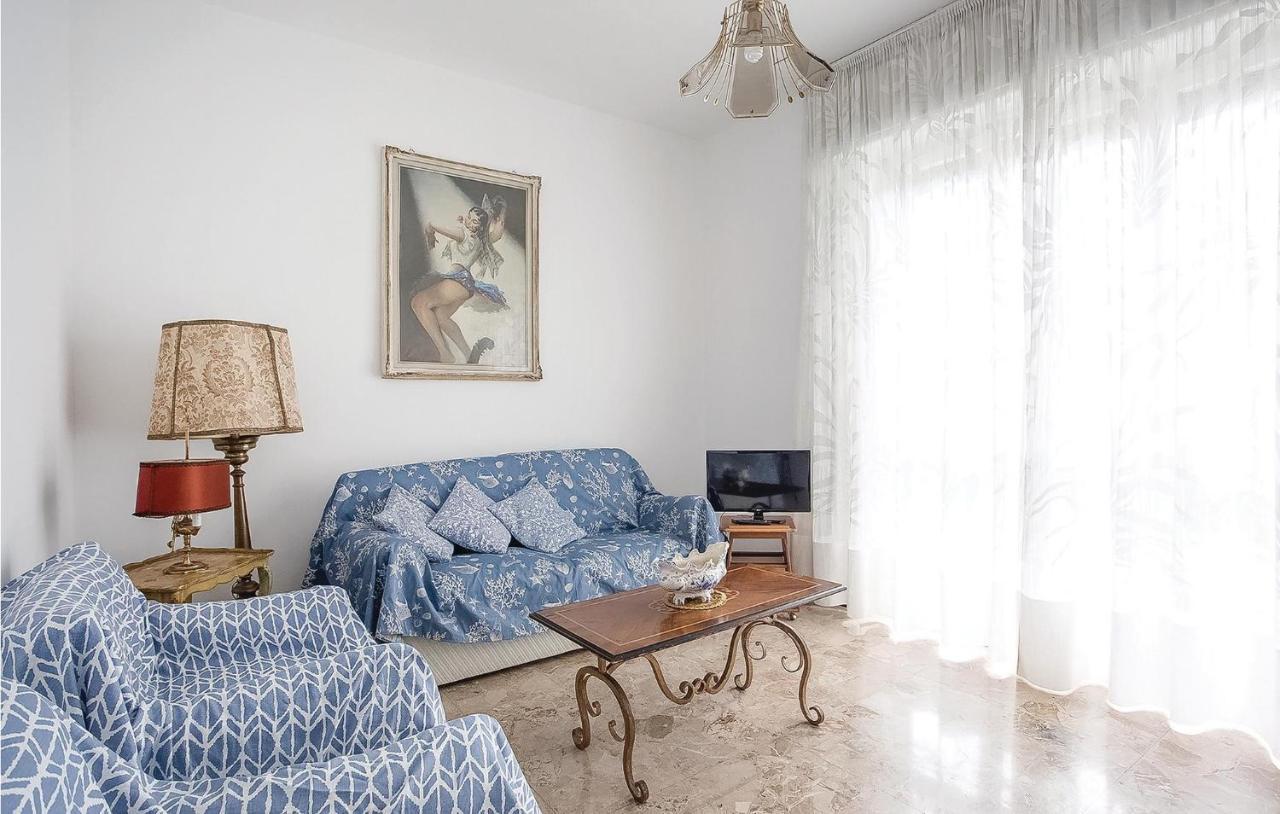 Awesome Apartment In Rapallo Ge With Kitchen SantʼAnna Eksteriør billede